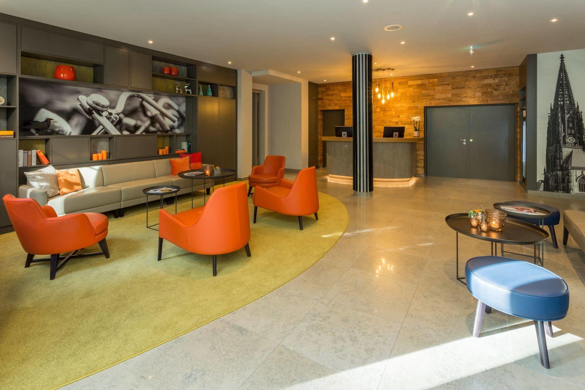 Parkhotel Hohenfeld 4*